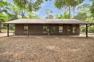 380 LAWTON AVENUE, ORANGE CITY, FL 32763 Sold 05/01/25