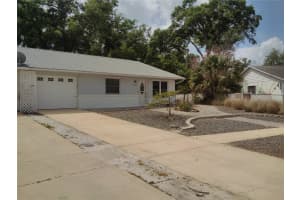 910 HARTFORD DRIVE, DELAND, FL 32724 Sold 05/21/25