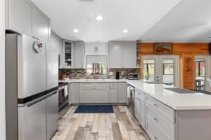 1560 PEARL STREET, DELAND, FL 32720 Sold 06/06/25
