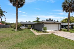 303 FLORAL AVENUE, EUSTIS, FL 32726 Sold 09/19/25