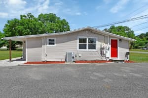 430 WOODWARD AVENUE, DELAND, FL 32720 Sold 05/09/25
