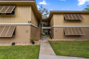 140 Orchid Woods Ct #14b, DELTONA
