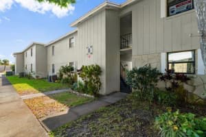 4304 LONDON TOWN ROAD, TITUSVILLE, FL 32796 - MLS#MFRV4942015