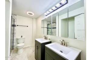 370 CENTER STREET, ORMOND BEACH, FL 32174 Sold 10/06/25