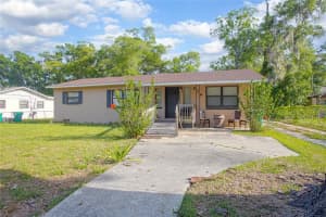 816 W Franklin Ave, DELAND