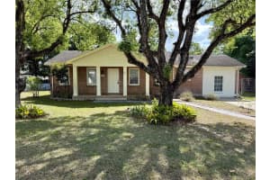 111 S Delaware Ave, DELAND