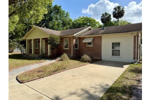 111 DELAWARE AVENUE, DELAND, FL 32720 Sold 09/16/25