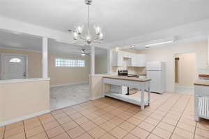 825 BALTIMORE DRIVE, ORLANDO, FL 32810 Sold 05/30/25