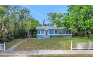 263 SEAVIEW AVENUE, DAYTONA BEACH, FL 32118 Sold 06/09/25