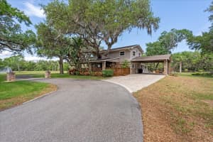 800 Hidden Oaks Ln, OAK HILL
