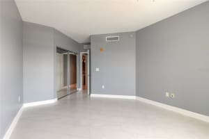 241 RIVERSIDE DRIVE, DAYTONA BEACH, FL 32117 - MLS#MFRV4942134