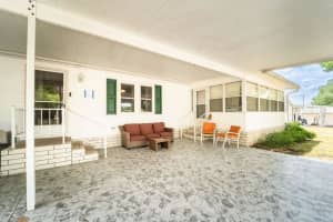44 FLORENCE BOULEVARD, DEBARY, FL 32713 Sold 09/11/25