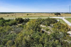 MLS# MFRV4942216, Lake Placid, Florida 33852