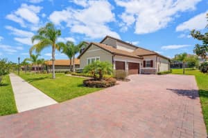 163 ROSA BELLA VIEW, DEBARY, FL 32713 Sold 11/21/25