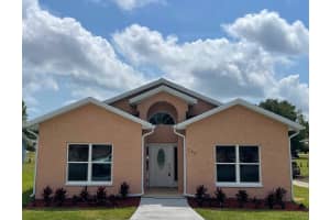 707 Hamilton St, NEW SMYRNA BEACH