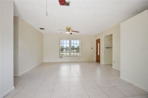 566 FLOYD CIRCLE, DELTONA, FL 32725 Sold 07/15/25