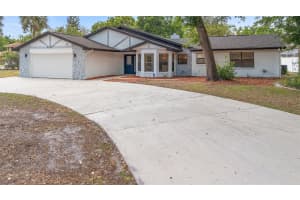 9720 FAIRWAY CIRCLE, LEESBURG, FL 34788 Sold 06/23/25