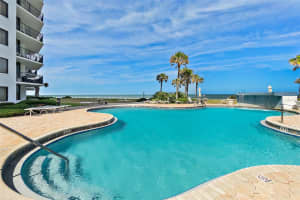 2425 ATLANTIC AVENUE, DAYTONA BEACH SHORES, FL 32118 - MLS#MFRV4942641