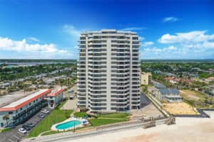 1420 N Atlantic Ave #202, DAYTONA BEACH