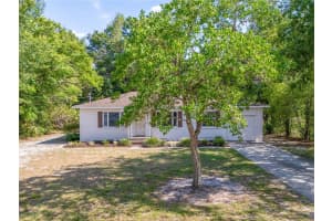31 LAKE DR, DEBARY, FL 32713 Sold 09/19/25