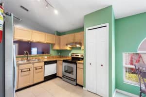 809 BRIGHTVIEW DRIVE, LAKE MARY, FL 32746 Sold 07/01/25