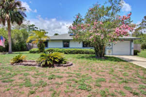 1828 WEST PARKWAY, DELAND, FL 32724 Sold 07/17/25