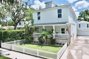 417 S Palmetto Ave, DAYTONA BEACH