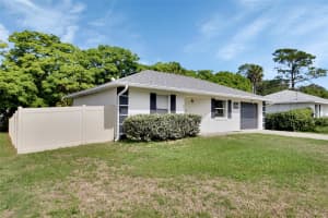 414 LANCASTER AVENUE, ORANGE CITY, FL 32763 - MLS#MFRV4943027