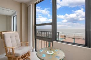3043 S Atlantic Ave #204, DAYTONA BEACH