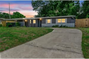 5204 VAN AKEN DRIVE, ORLANDO, FL 32808 Sold 08/26/25