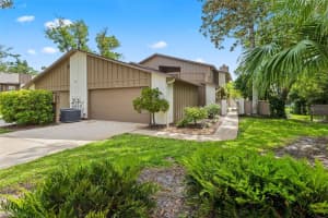 8 Rising Moon Trl, ORMOND BEACH