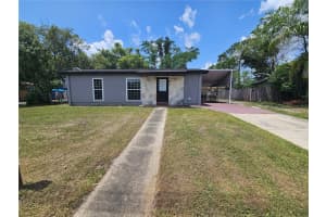 922 SAXON BOULEVARD, DELTONA, FL 32725 Sold 08/15/25