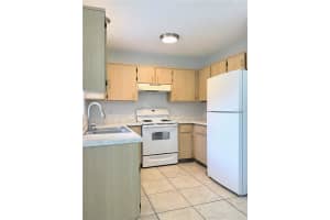 632 HUBBARD AVENUE, DELAND, FL 32720 - MLS#MFRV4943287