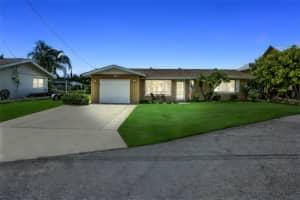 10 Venetian Cir, PORT ORANGE