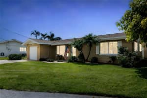 10 VENETIAN CIR, PORT ORANGE, FL 32127 - MLS#MFRV4943300