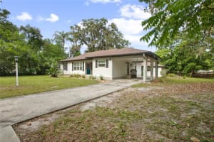 431 STONE STREET, DELAND, FL 32720 Sold 09/05/25
