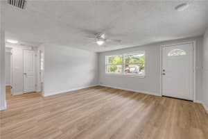 173 CEDAR AVENUE, ORANGE CITY, FL 32763 Sold 09/25/25