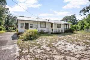 206 Winslow Ave, DELAND
