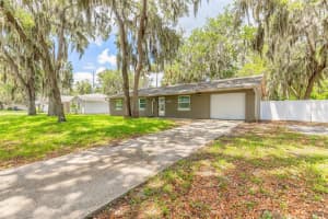 1624 Queen Palm Dr, EDGEWATER