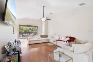 529 HOCKENDALE COVE, SANFORD, FL 32771 - MLS#MFRV4943553