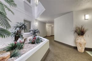 1 JOHN ANDERSON DRIVE, ORMOND BEACH, FL 32176 Sold 09/03/25