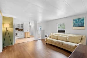 31605 SKYLINE DRIVE, DELAND, FL 32720 Sold 09/19/25