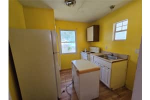 545 WASHINGTON STREET, NEW SMYRNA BEACH, FL 32168 Sold 09/17/25