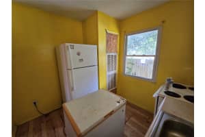 545 WASHINGTON STREET, NEW SMYRNA BEACH, FL 32168 Sold 09/17/25
