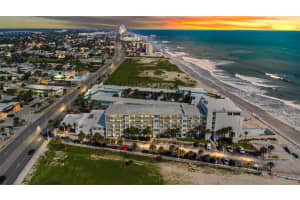 935 ATLANTIC AVENUE, DAYTONA BEACH, FL 32118 Sold 08/20/25