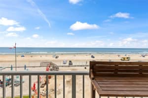935 ATLANTIC AVENUE, DAYTONA BEACH, FL 32118 Sold 08/20/25