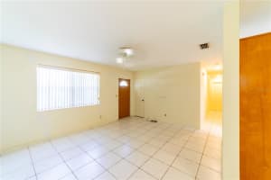 321 LINDA CIRCLE, SOUTH DAYTONA, FL 32119 - MLS#MFRV4943756