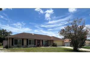 1073 Pinder St, DELTONA