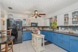 370 WISCONSIN AVENUE, ORANGE CITY, FL 32763 - MLS#MFRV4943774