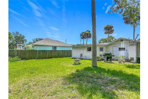 305 OCEAN AVENUE, PORT ORANGE, FL 32129 Sold 08/19/25